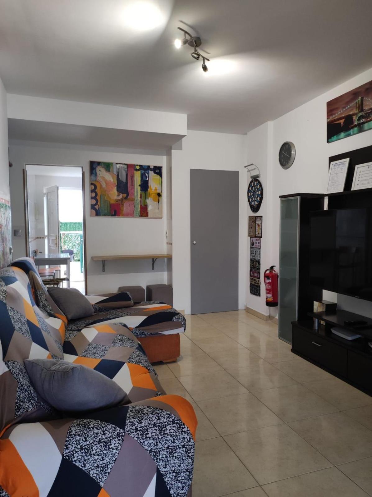 Chalet Bajo Con Jardin, Patio, Cenador Y Barbacoa. Viveda エクステリア 写真